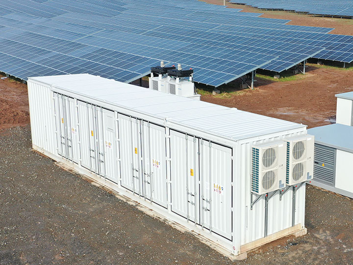 netzbatterie grossspeicher batteriekraftwerk gewerbespeicher speicherbatterie